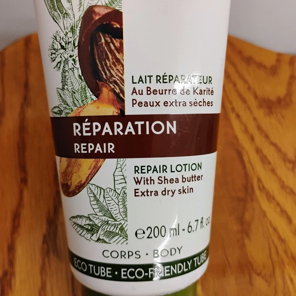 Yves Rocher Repair Lotion With Shea Butter Extra Dry Skin 200ml 6.7 Fl Oz Tube